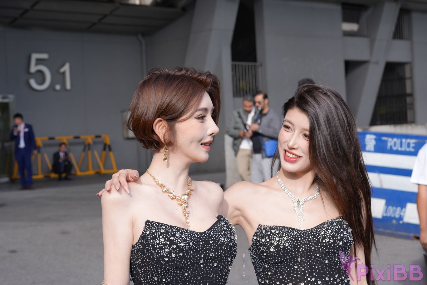 Featured Street Photography Works No.5385 Little Meow Dabao PixiBB.COM 030