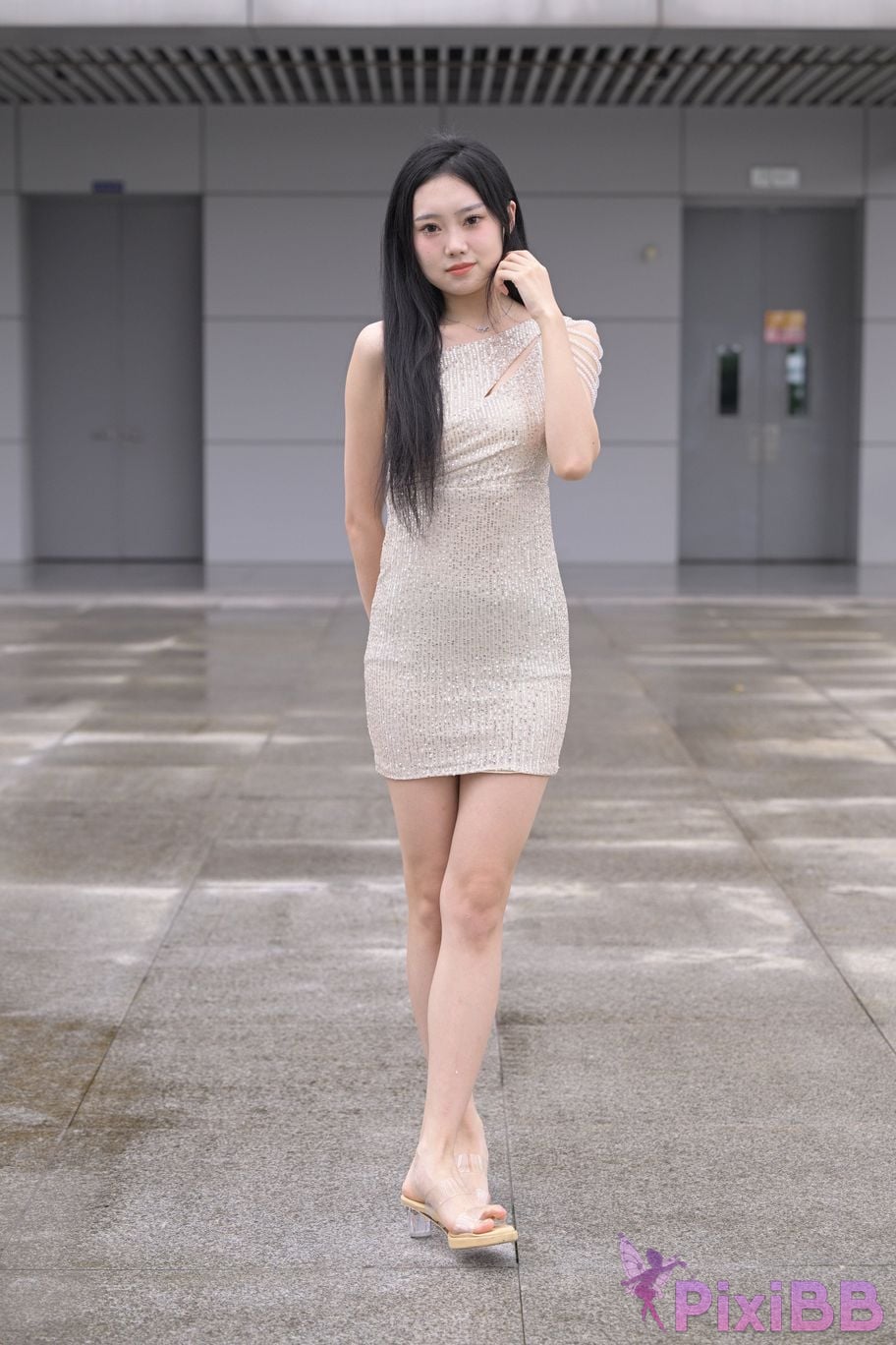 Featured Street Photography Works No.5382 Innocent girl 2 PixiBB.COM 022