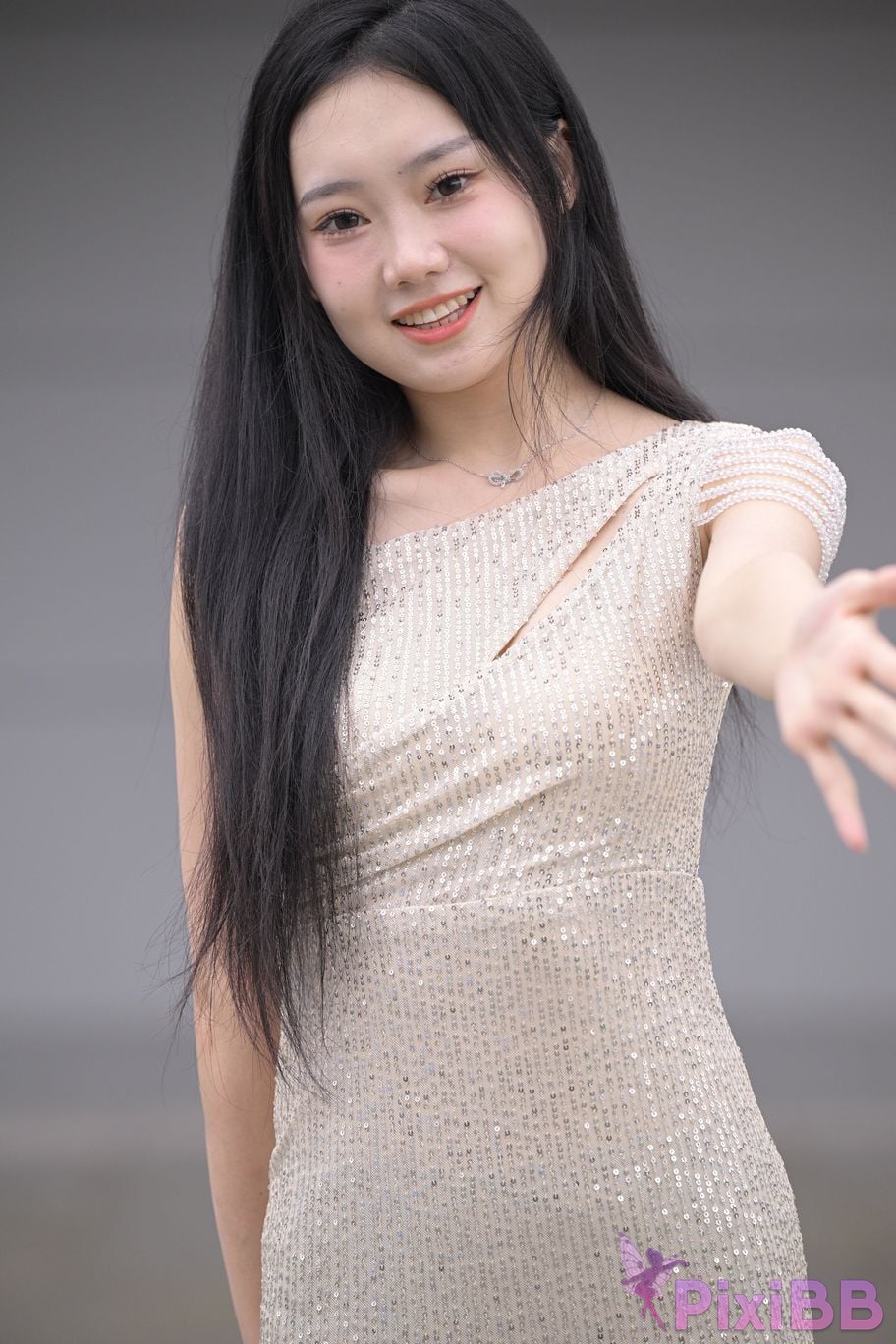 Featured Street Photography Works No.5382 Innocent girl 2 PixiBB.COM 033