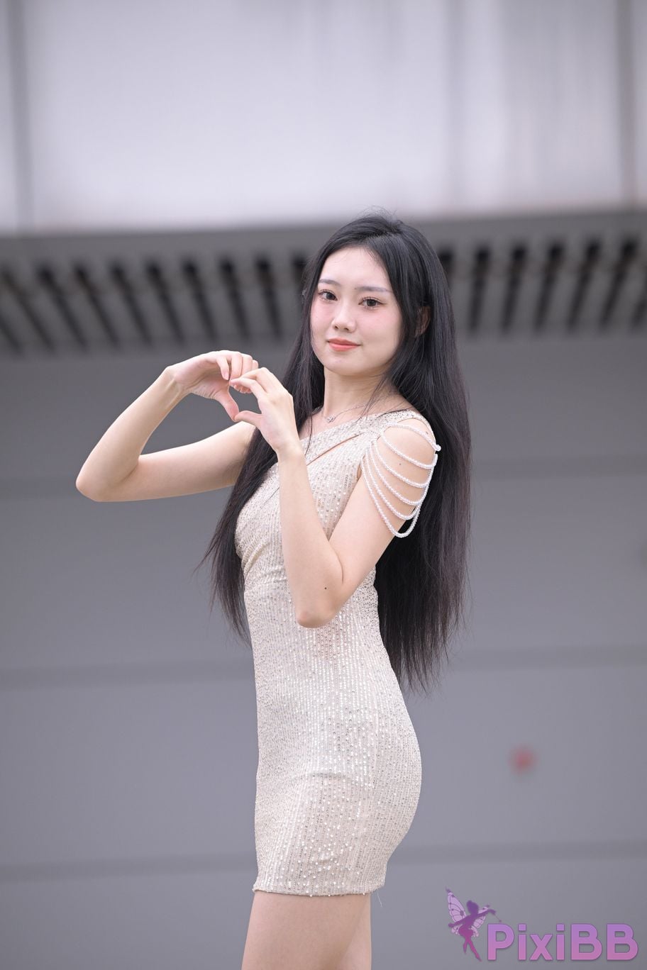 Featured Street Photography Works No.5382 Innocent girl 2 PixiBB.COM 060