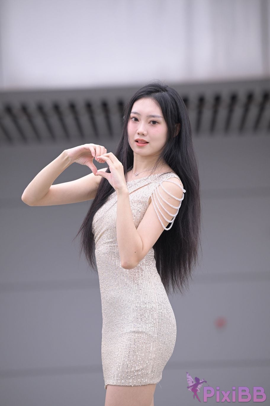 Featured Street Photography Works No.5382 Innocent girl 2 PixiBB.COM 063