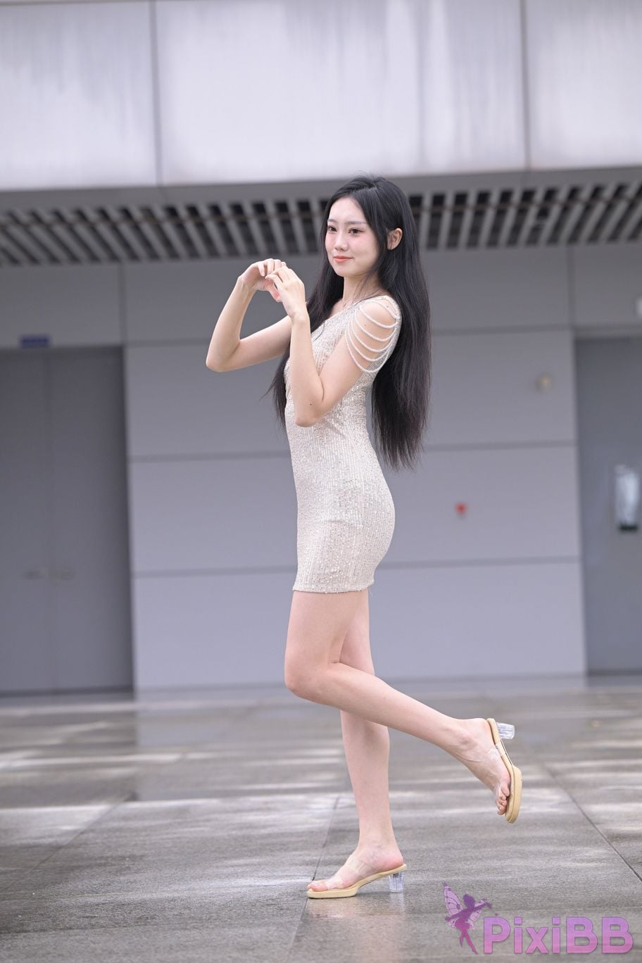 Featured Street Photography Works No.5382 Innocent girl 2 PixiBB.COM 073