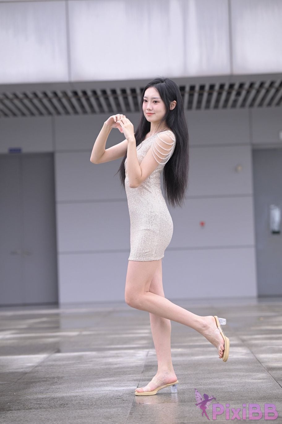 Featured Street Photography Works No.5382 Innocent girl 2 PixiBB.COM 074