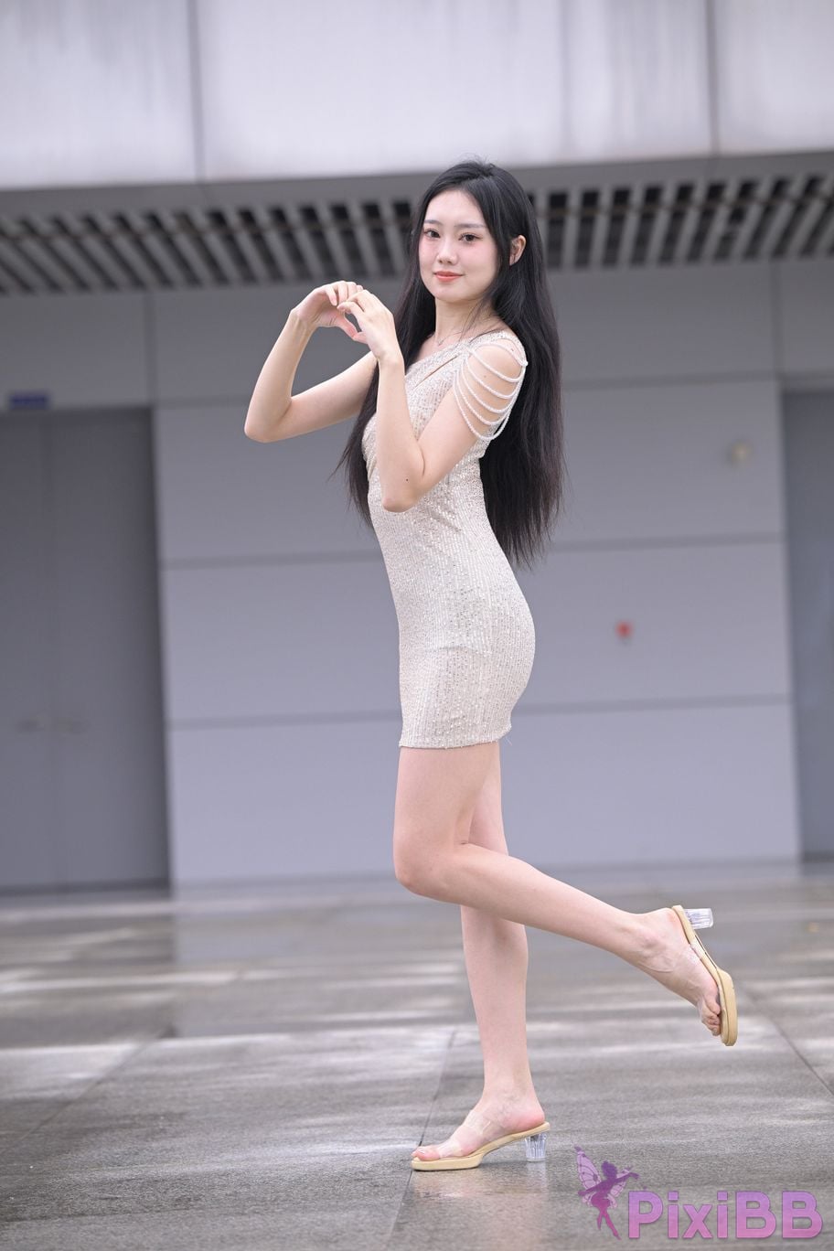 Featured Street Photography Works No.5382 Innocent girl 2 PixiBB.COM 077