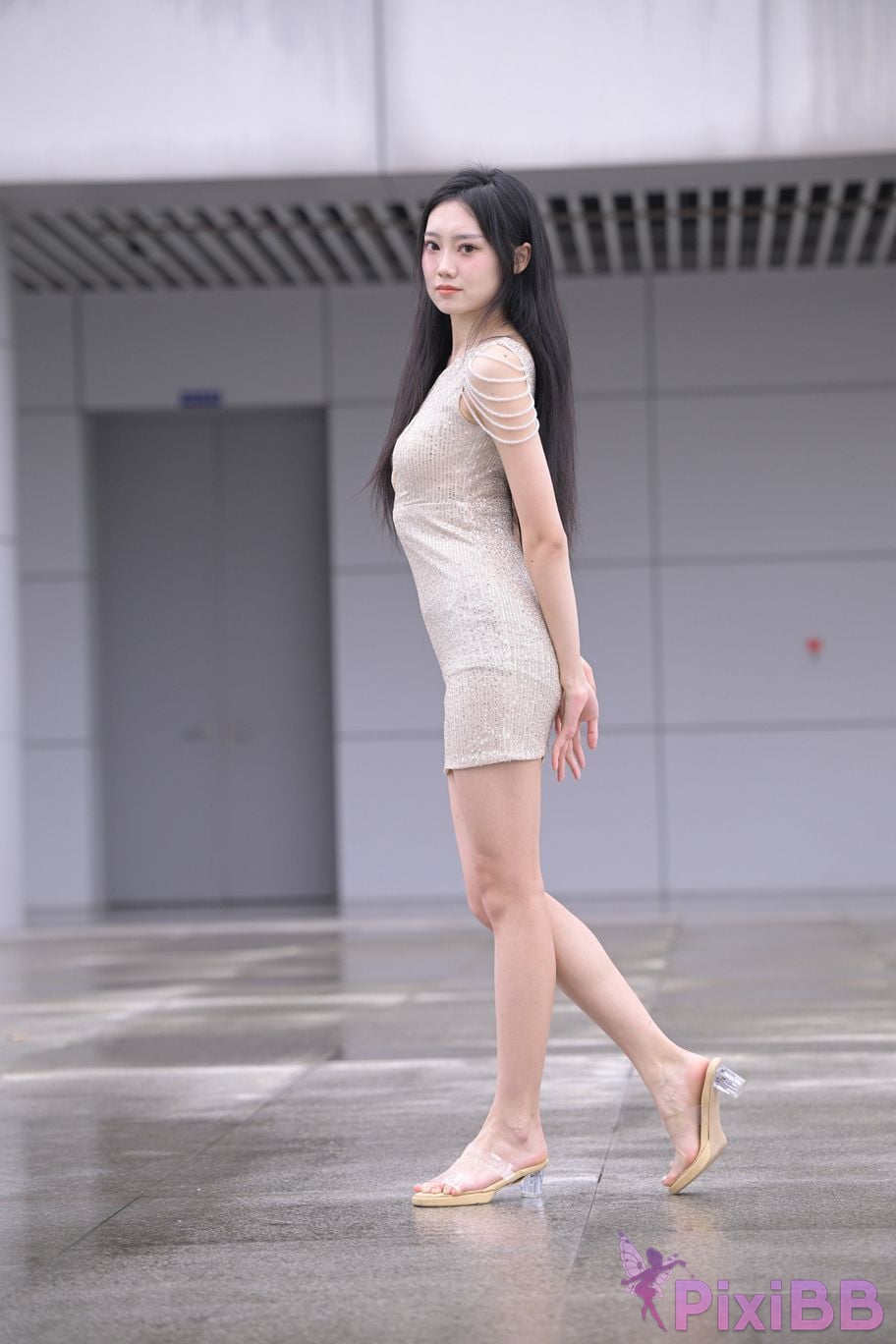 Featured Street Photography Works No.5382 Innocent girl 2 PixiBB.COM 088