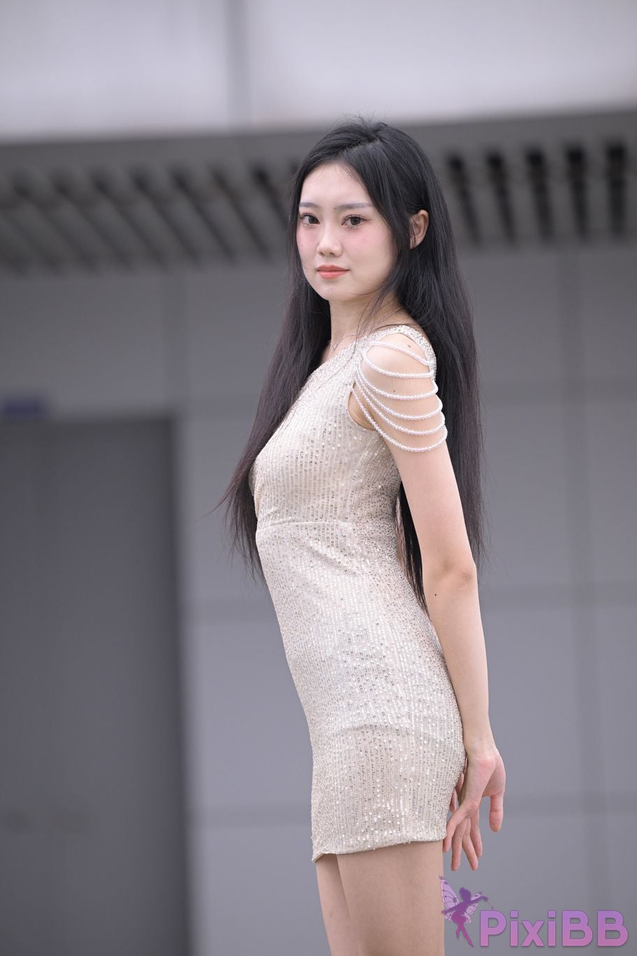 Featured Street Photography Works No.5382 Innocent girl 2 PixiBB.COM 091