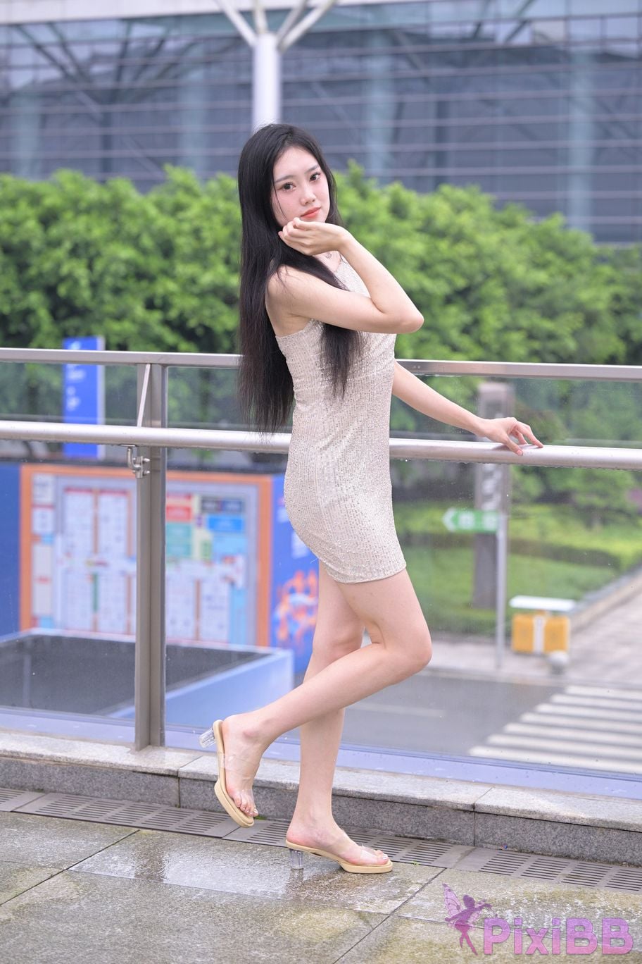 Featured Street Photography Works No.5382 Innocent girl 2 PixiBB.COM 124