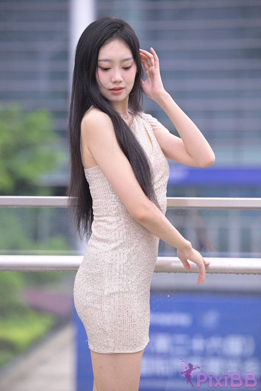 Featured Street Photography Works No.5382 Innocent girl 2 PixiBB.COM 148