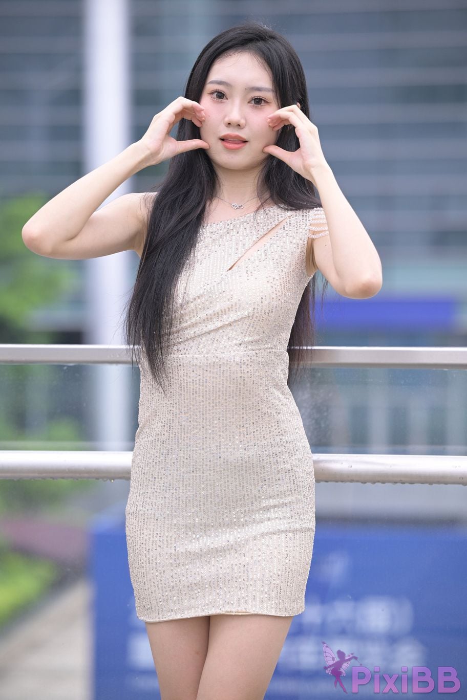 Featured Street Photography Works No.5382 Innocent girl 2 PixiBB.COM 154