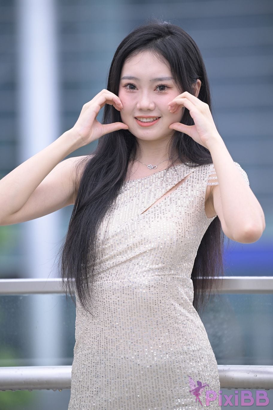 Featured Street Photography Works No.5382 Innocent girl 2 PixiBB.COM 167