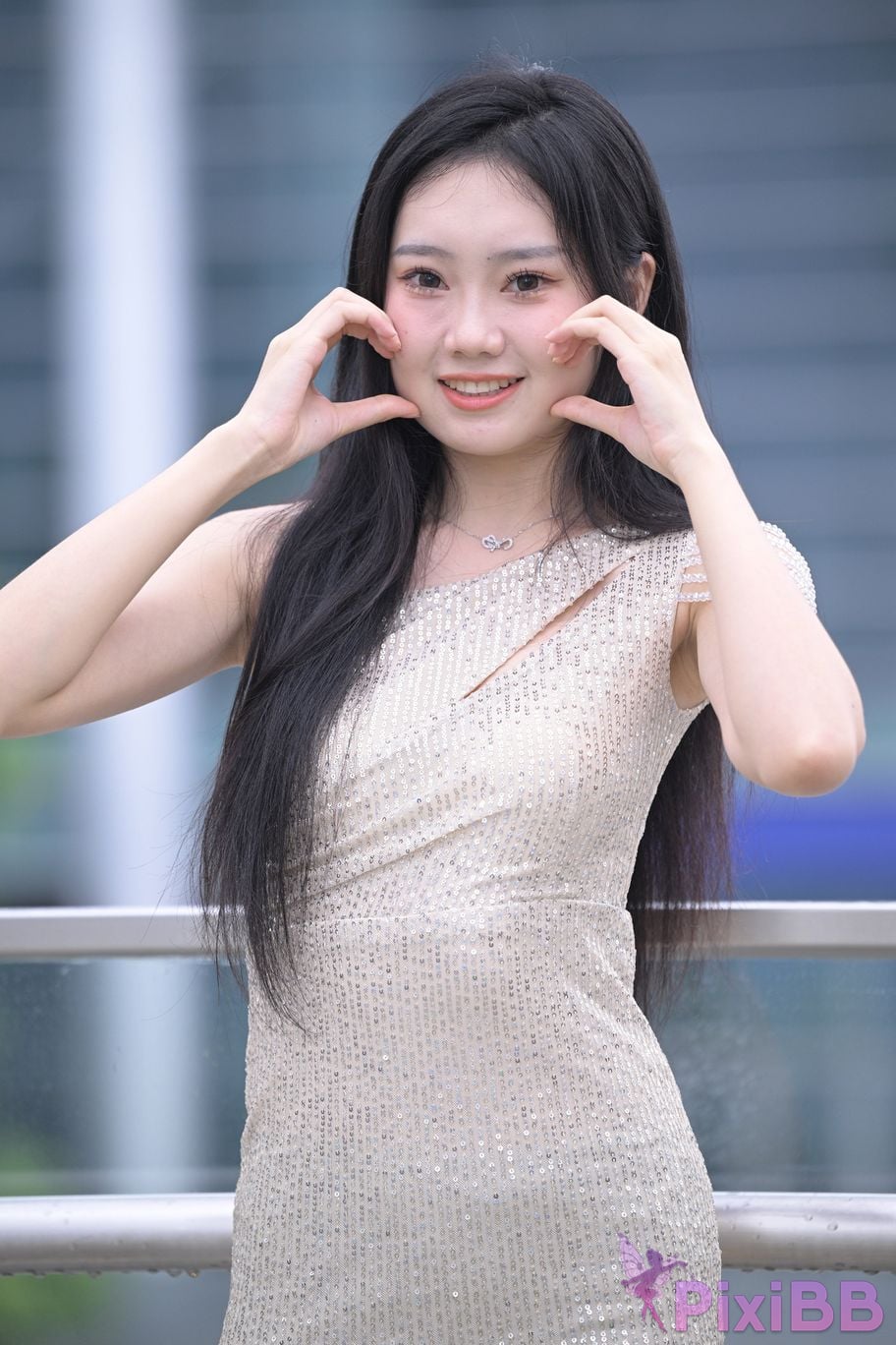 Featured Street Photography Works No.5382 Innocent girl 2 PixiBB.COM 169