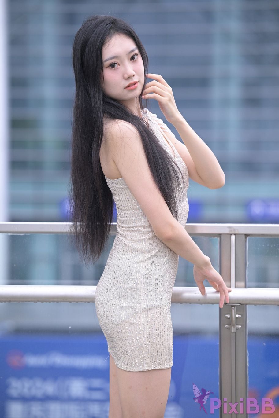 Featured Street Photography Works No.5382 Innocent girl 2 PixiBB.COM 194