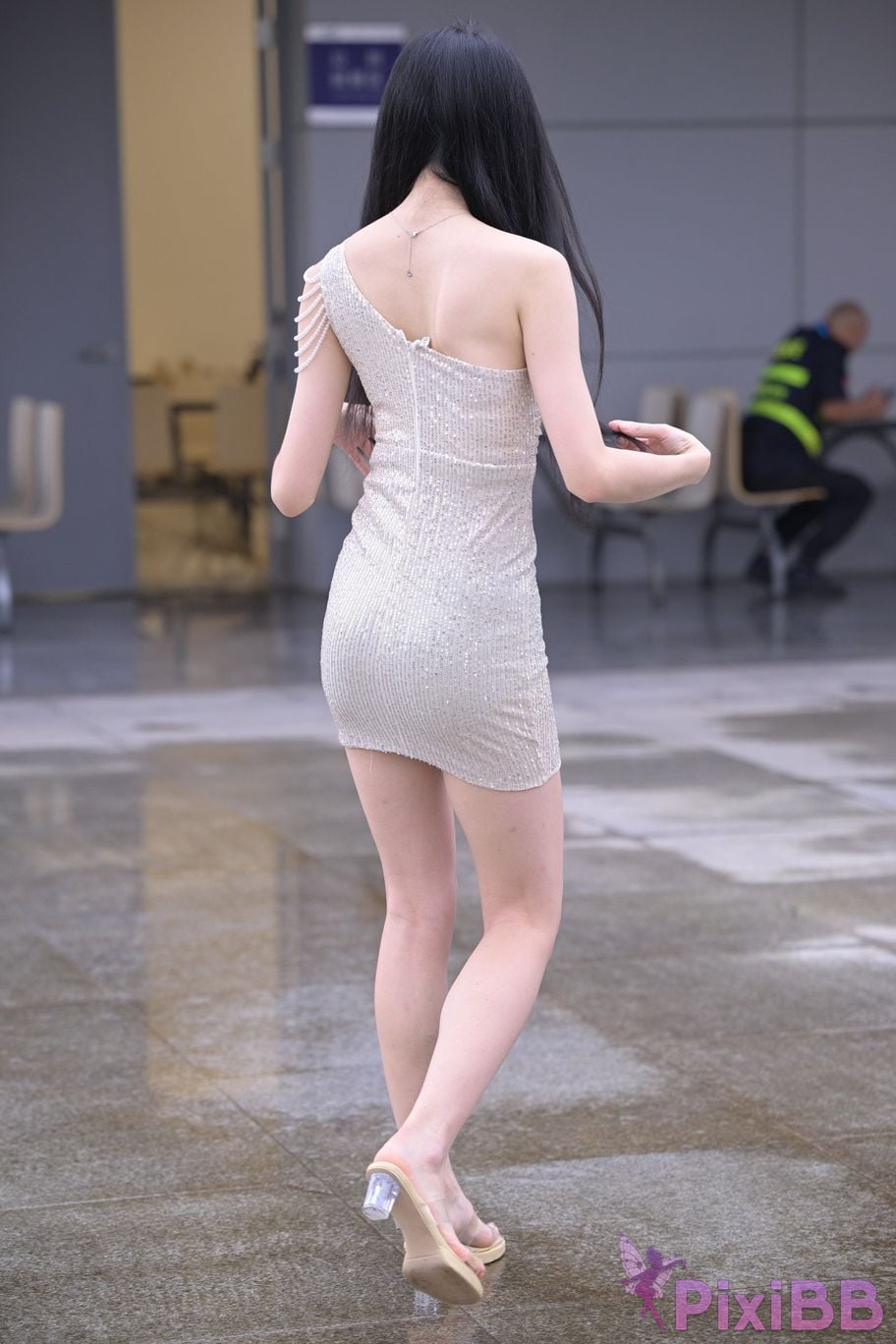 Featured Street Photography Works No.5382 Innocent girl 2 PixiBB.COM 203