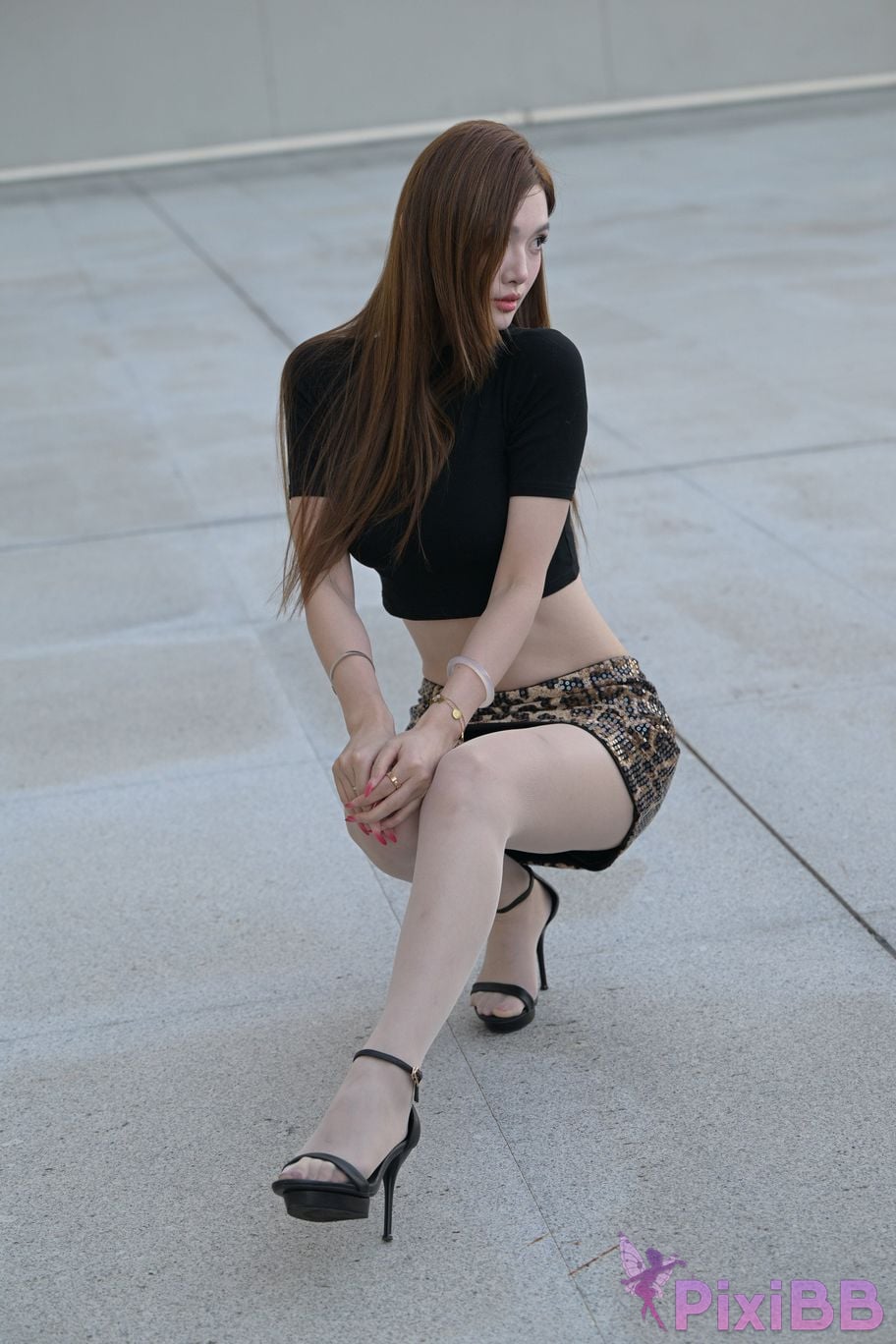 Featured Street Photography Works No.5384 Leopard print silk beauty PixiBB.COM 091