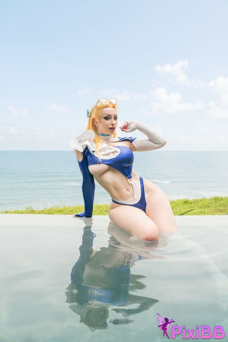 Lady Melamori Susan Storm (Invisible Woman) On The Beach PixiBB.COM 36