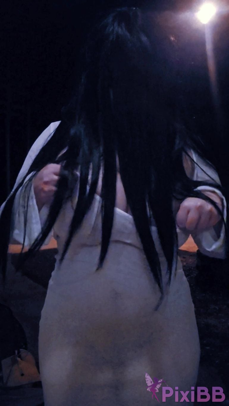 Luck of the Lion Cosplay Sadako Yamamura PixiBB.COM 007