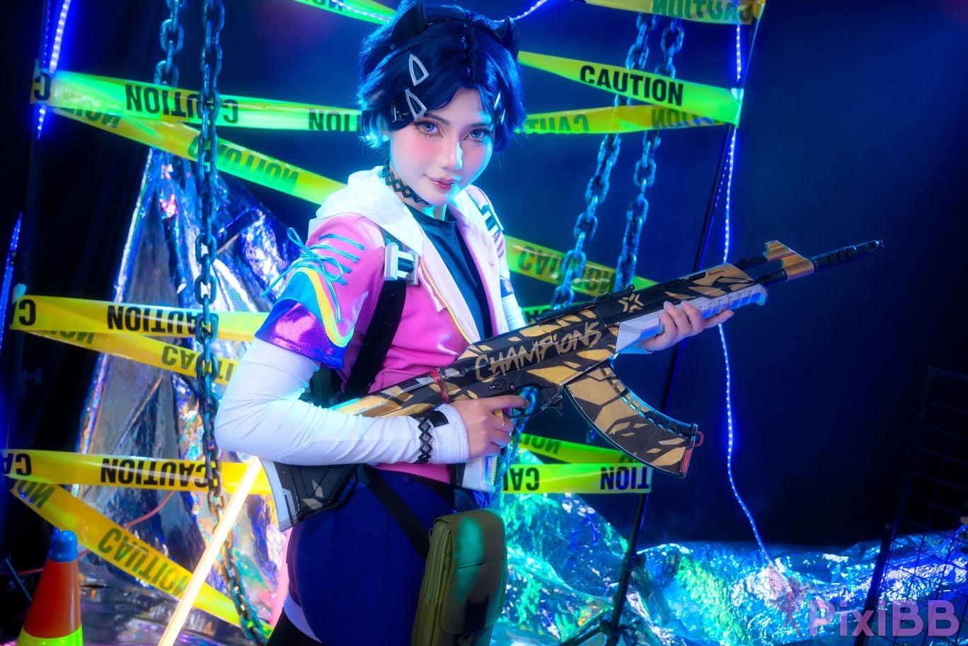 Miinmeow Clove (Valorant) PixiBB.COM