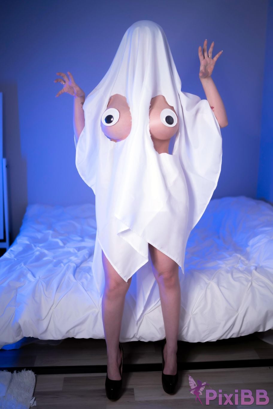 Hana Bunny Ghost Hana PixiBB.COM