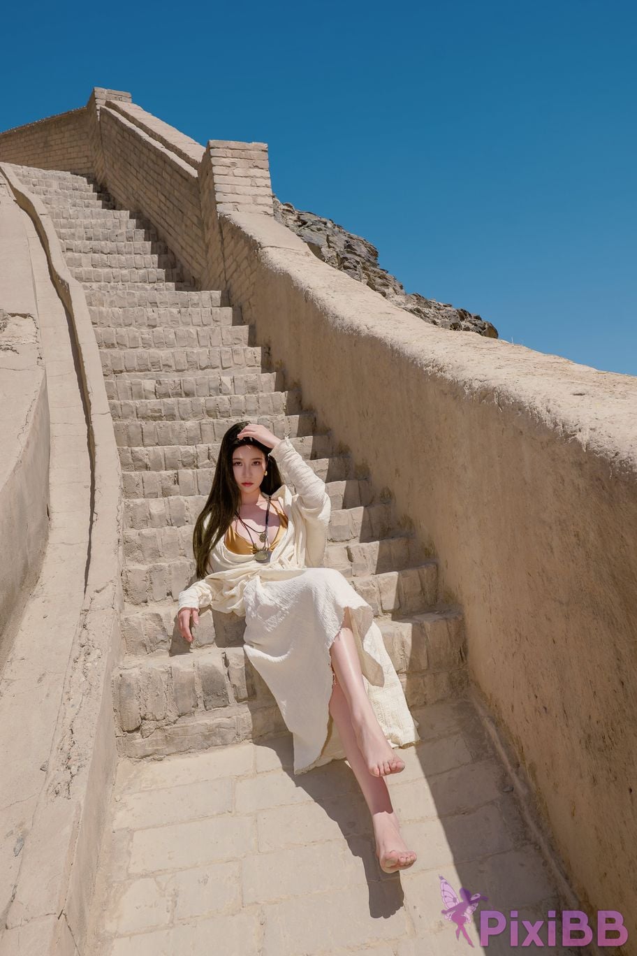 Coser Nnian PixiBB.COM 004