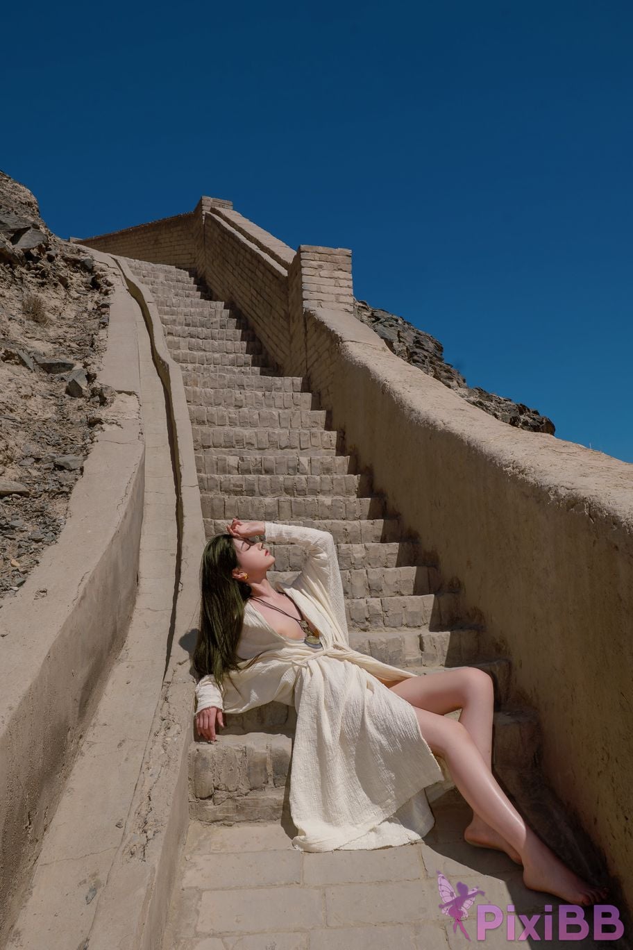 Coser Nnian PixiBB.COM 008