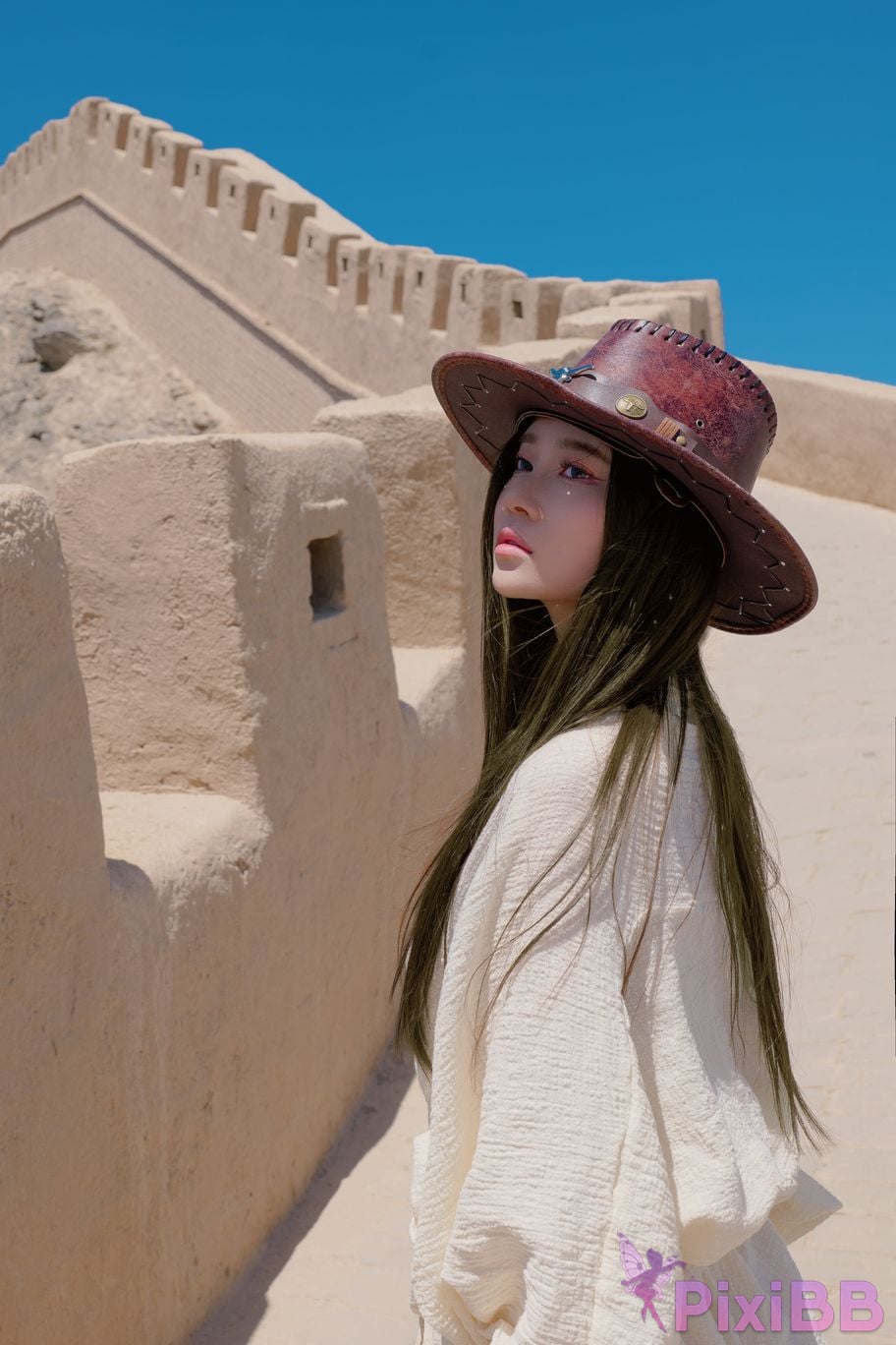 Coser Nnian PixiBB.COM 043