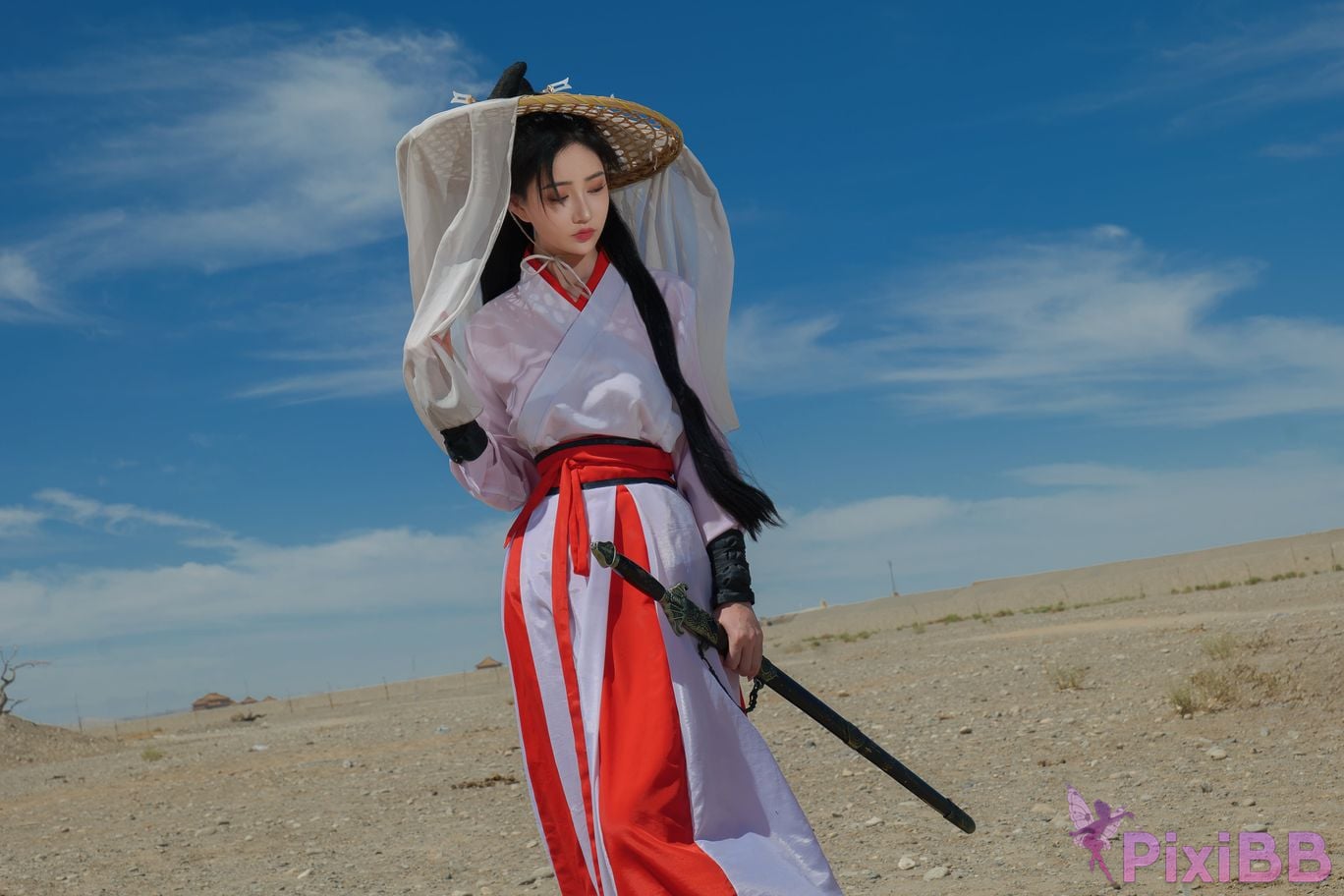 Coser Nnian PixiBB.COM 002