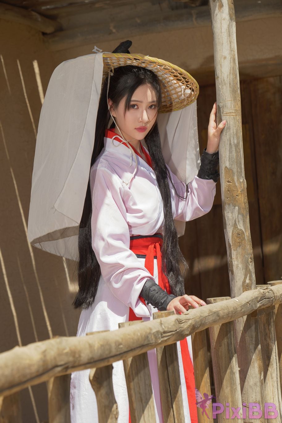 Coser Nnian PixiBB.COM 016