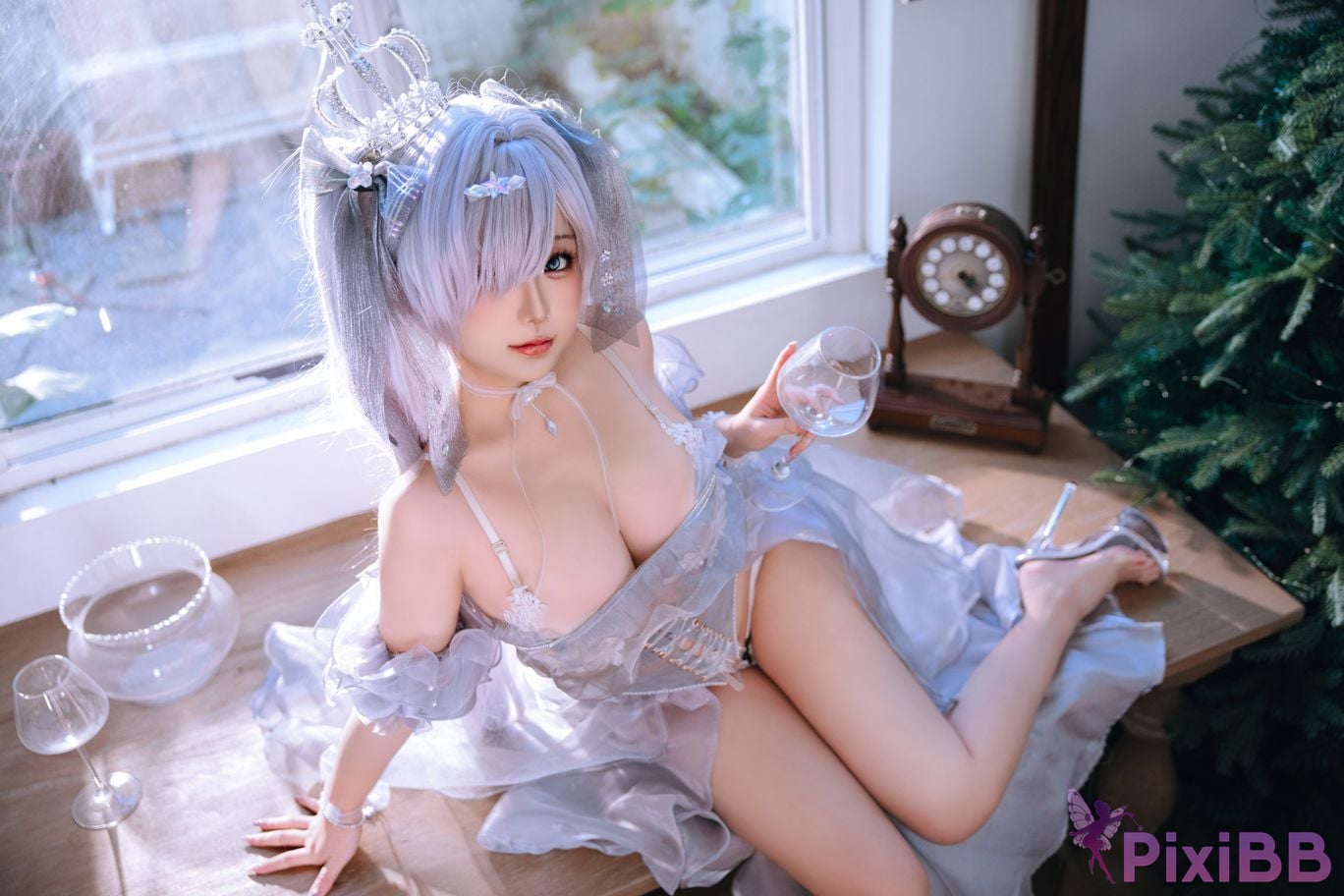 Coser Hinaga Goddess of Victory Nicki Cinderella PixiBB.COM 004