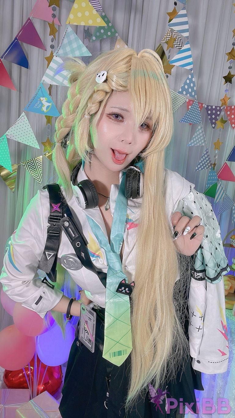 Cosplayer Pyon Lynae Wuthering Waves Ming Chao Linnae PixiBB.COM 038.JPG