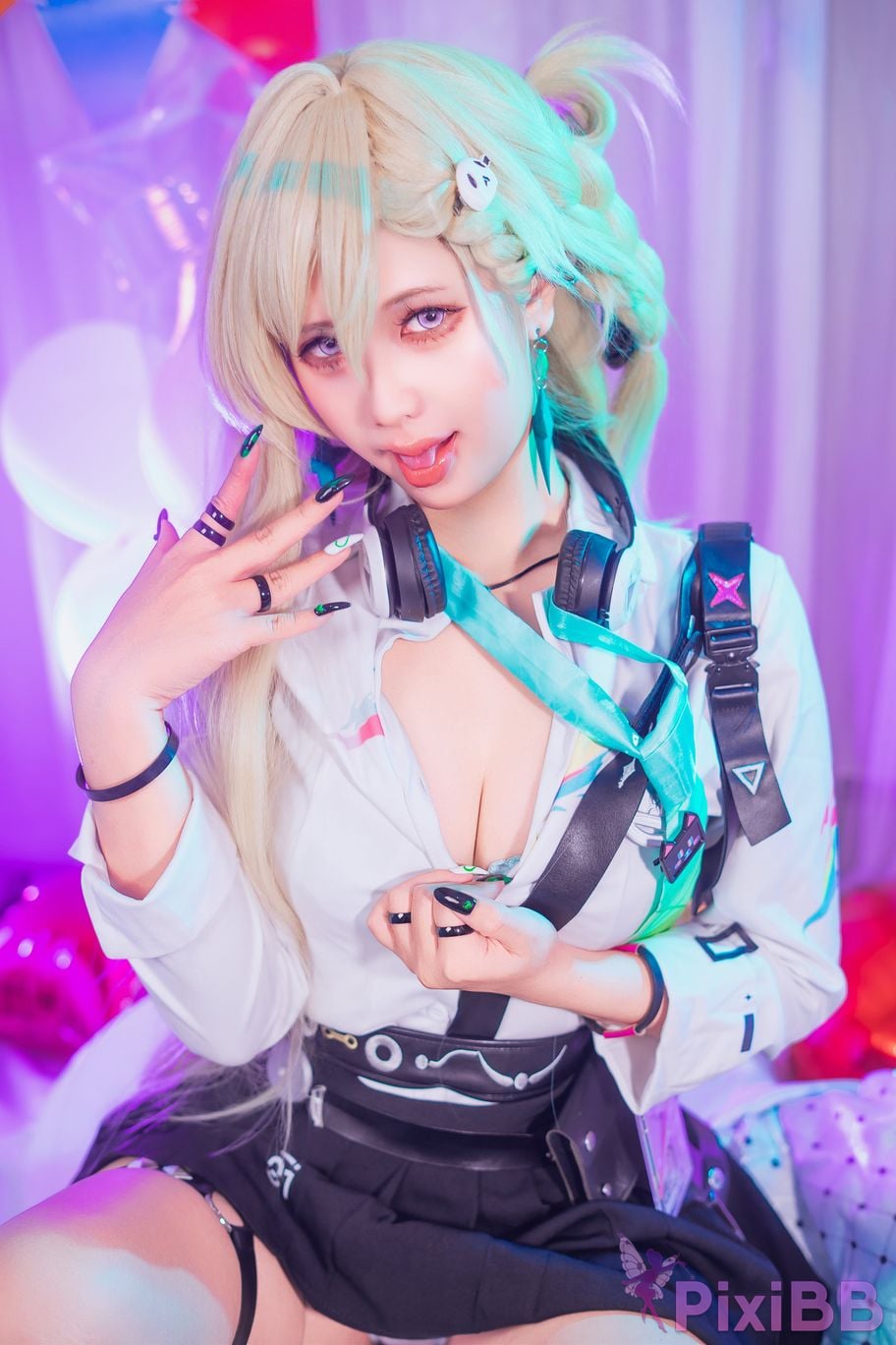 Cosplayer Pyon Lynae Wuthering Waves Ming Chao Linnae PixiBB.COM 078