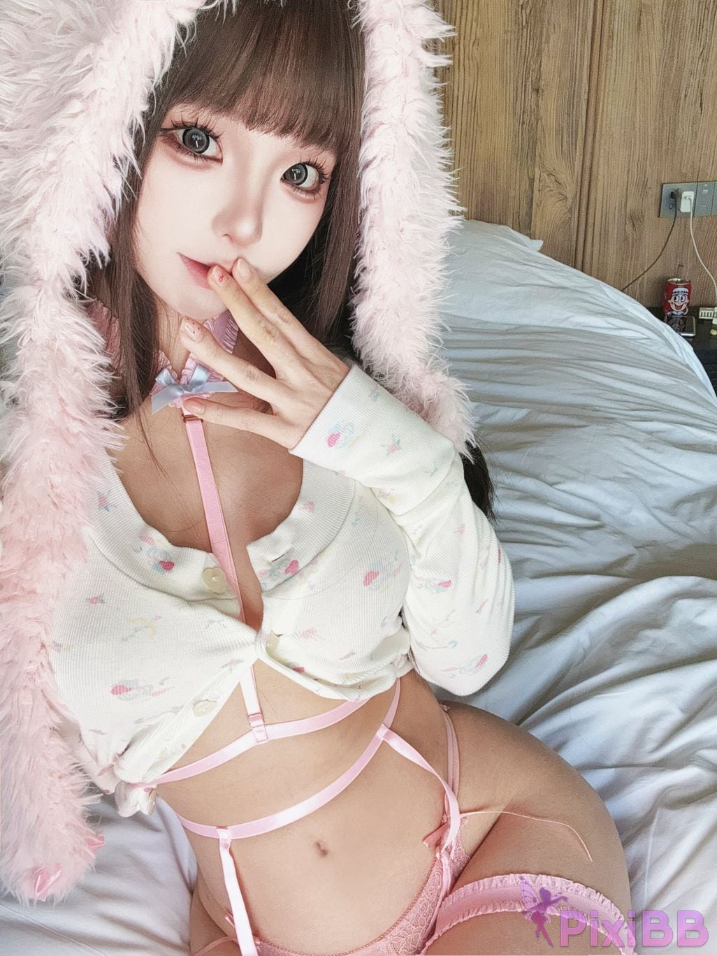 Cosplay chunmomo Selfie in May 2025 PixiBB.COM 110