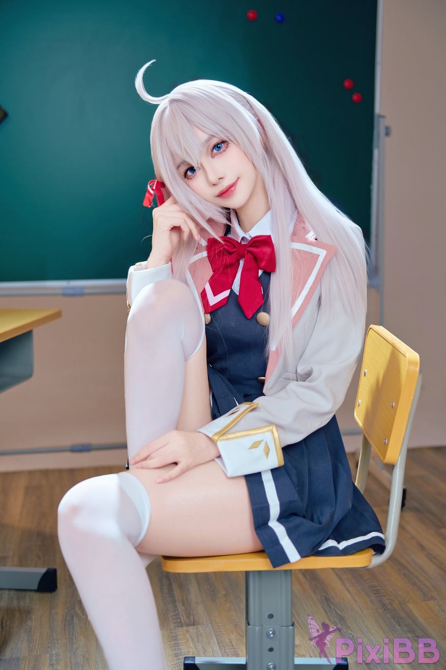 Cosplayer Shika deer Classmate Ellie PixiBB.COM 004