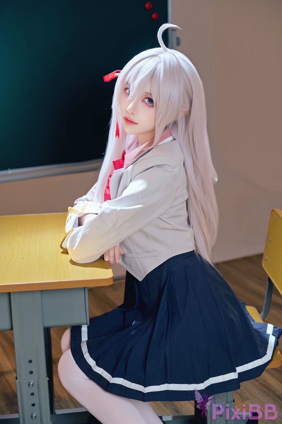 Cosplayer Shika deer Classmate Ellie PixiBB.COM 006