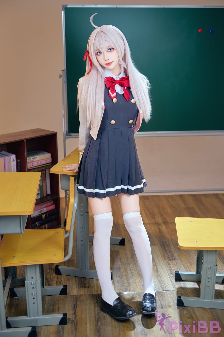 Cosplayer Shika deer Classmate Ellie PixiBB.COM 008