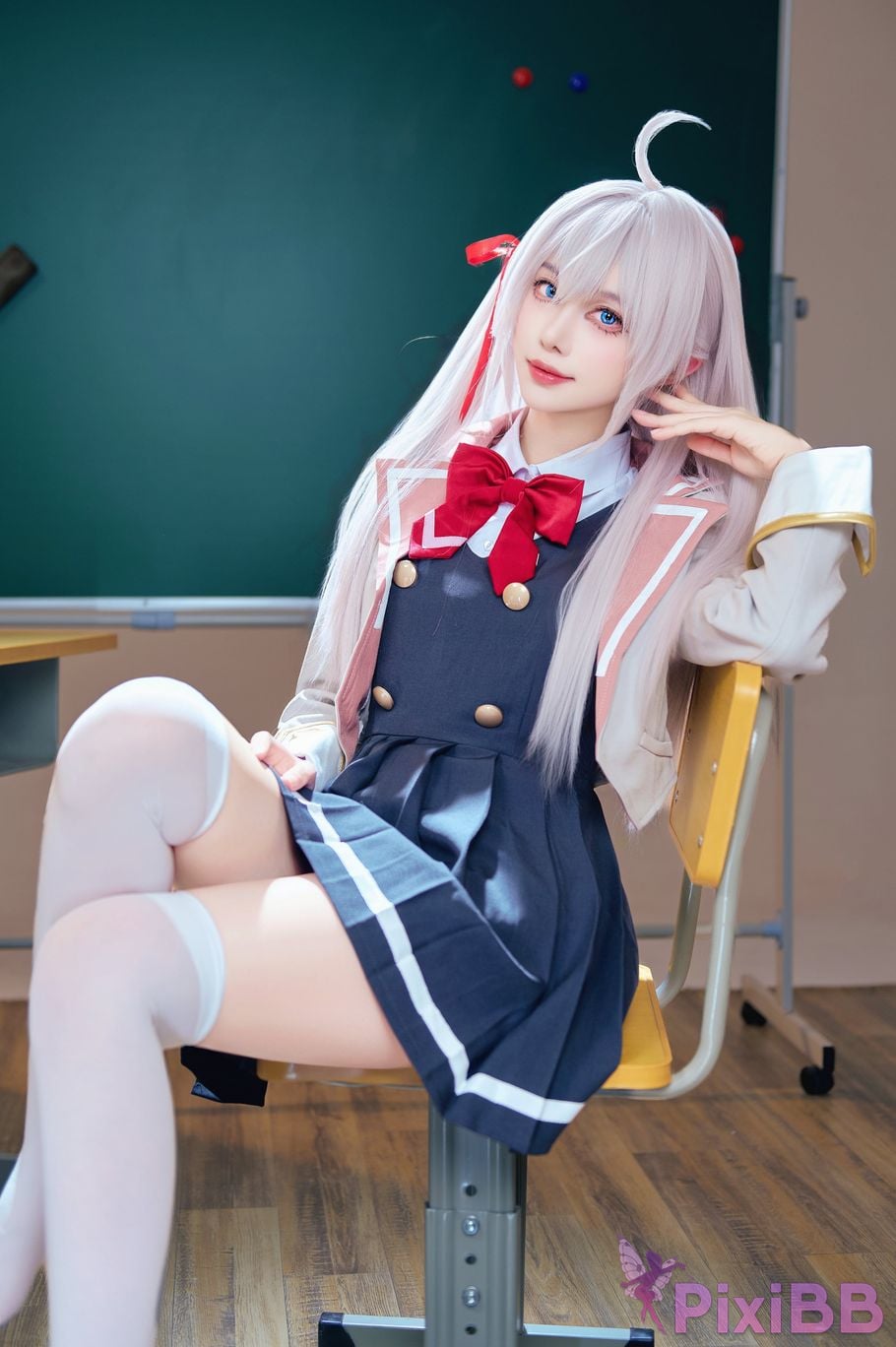 Cosplayer Shika deer Classmate Ellie PixiBB.COM 012