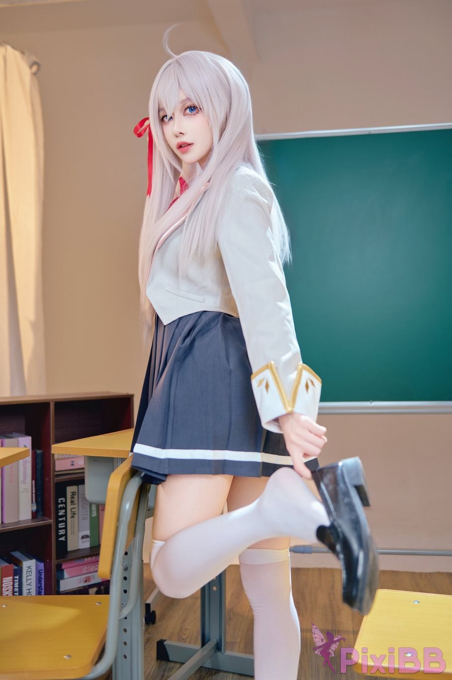 Cosplayer Shika deer Classmate Ellie PixiBB.COM 014