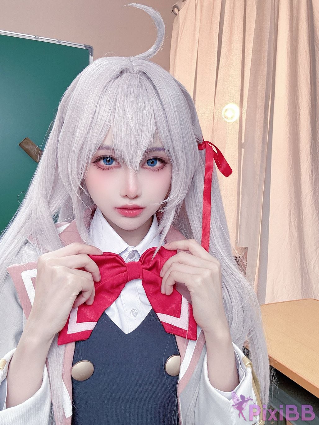 Cosplayer Shika deer Classmate Ellie PixiBB.COM 019