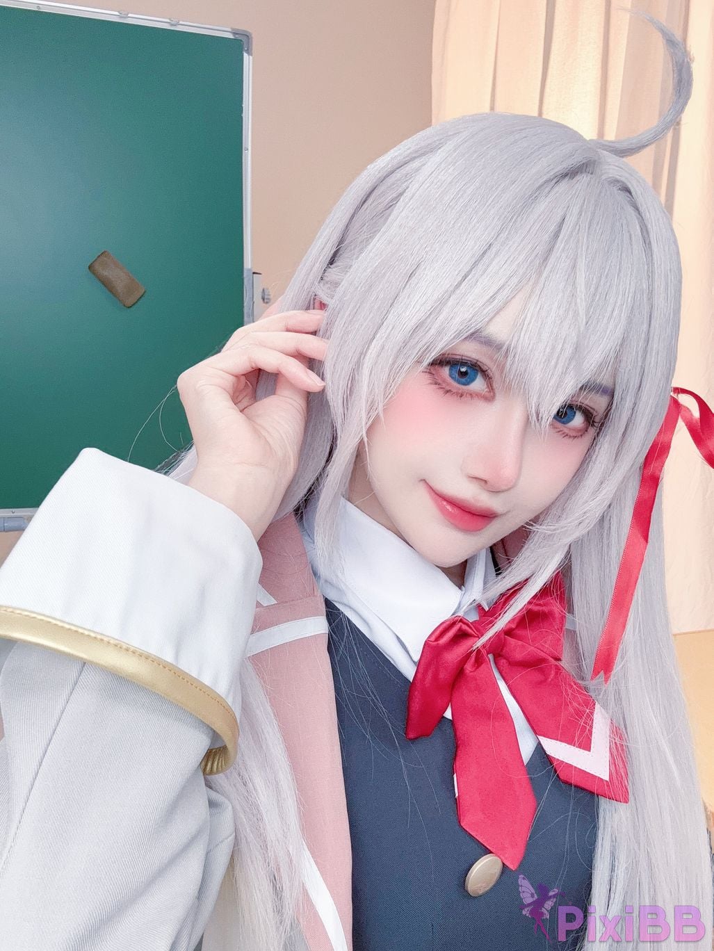 Cosplayer Shika deer Classmate Ellie PixiBB.COM 025