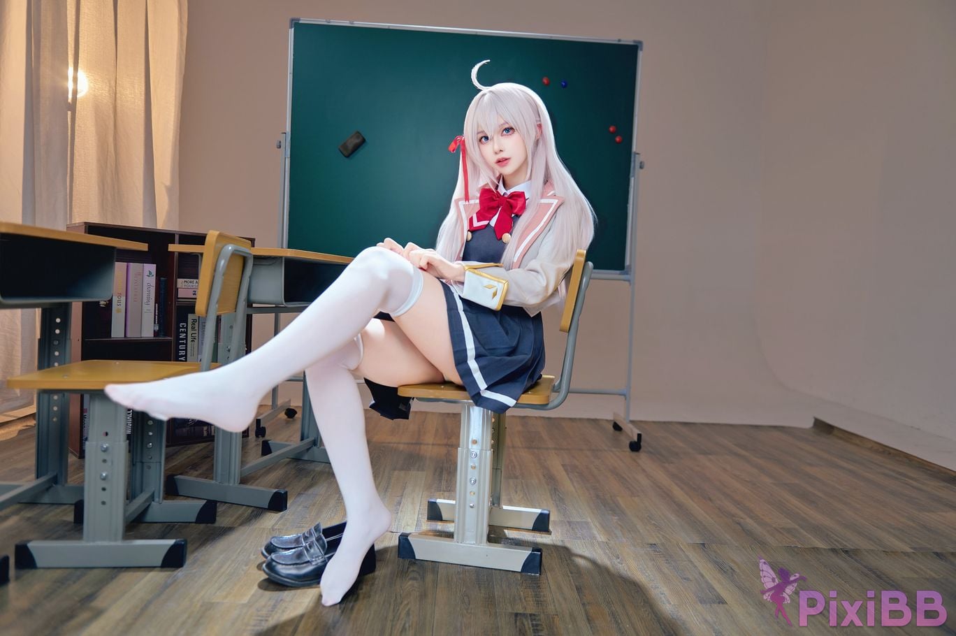 Cosplayer Shika deer Classmate Ellie PixiBB.COM 027