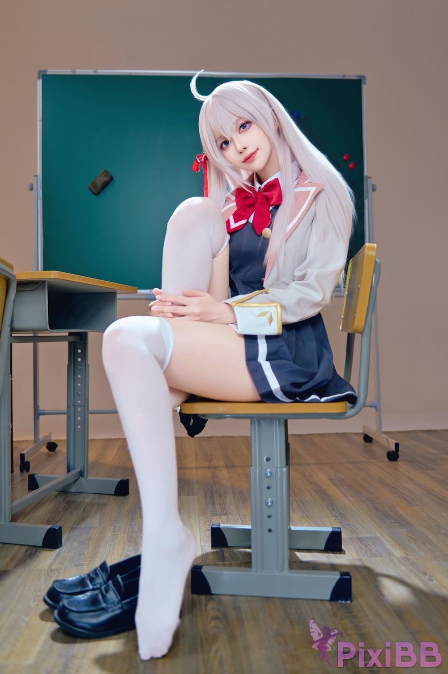 Cosplayer Shika deer Classmate Ellie PixiBB.COM 028