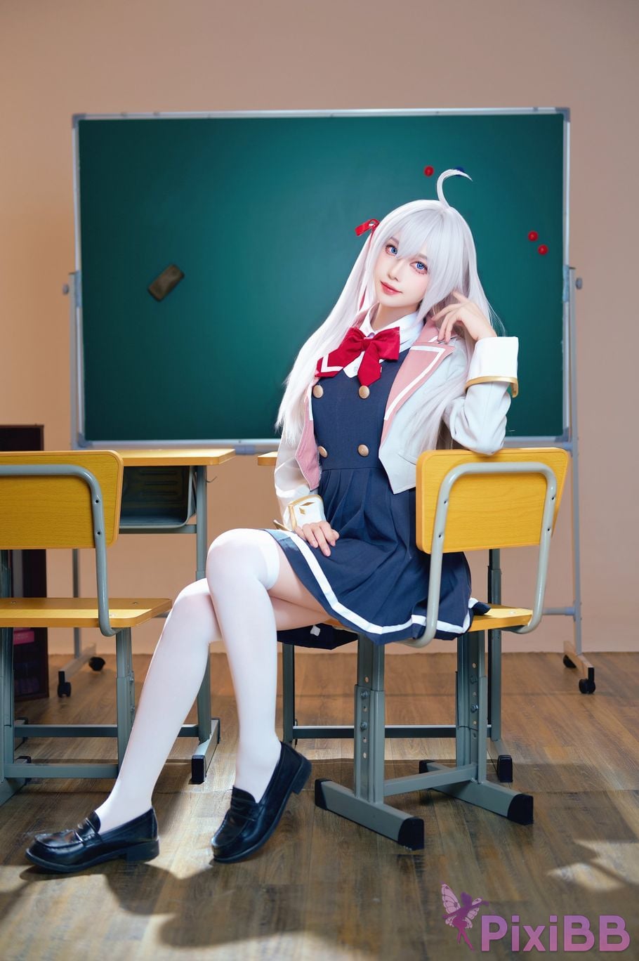 Cosplayer Shika deer Classmate Ellie PixiBB.COM 038