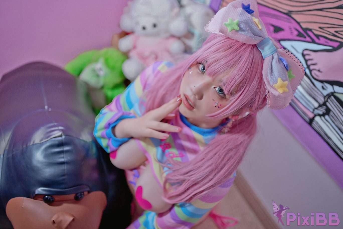 Coser Ah Ban is very happy today Pink double ponytail PixiBB.COM 013