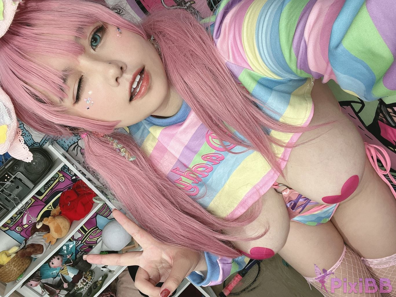 Coser Ah Ban is very happy today Pink double ponytail PixiBB.COM 034