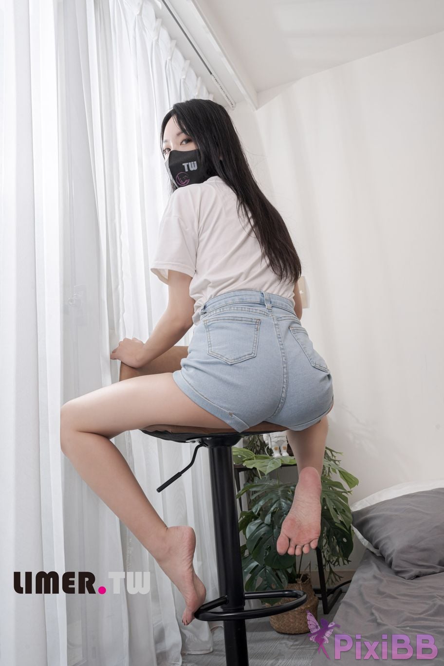 Limerence original No.092 Sherry appears. The 3D video is like watching it in person. Bare feet PixiBB.COM 031