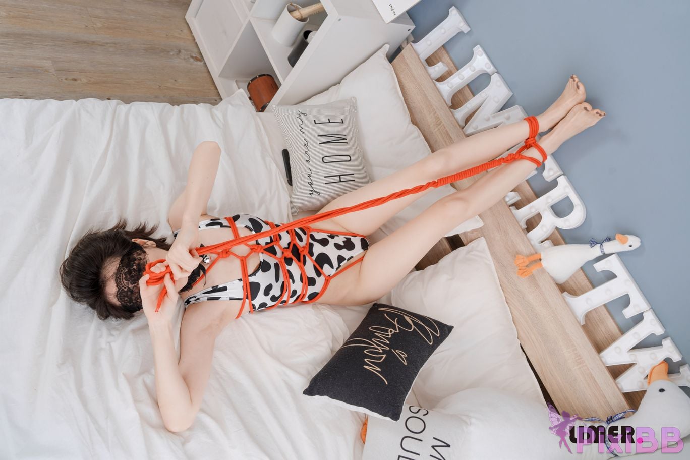 Limerence Original No.079 Michii The little dairy cow was caught skipping work and brutally tied up PixiBB.COM 066