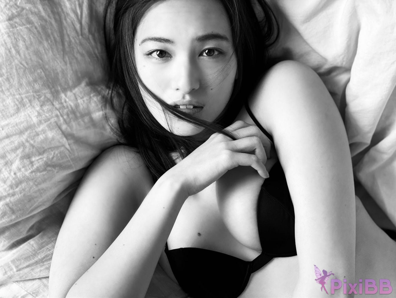 Japanese Idol Yui Kitamura Bei Cun You Yi Weekly Post Digital Photo Book naked heroine PixiBB.COM 020