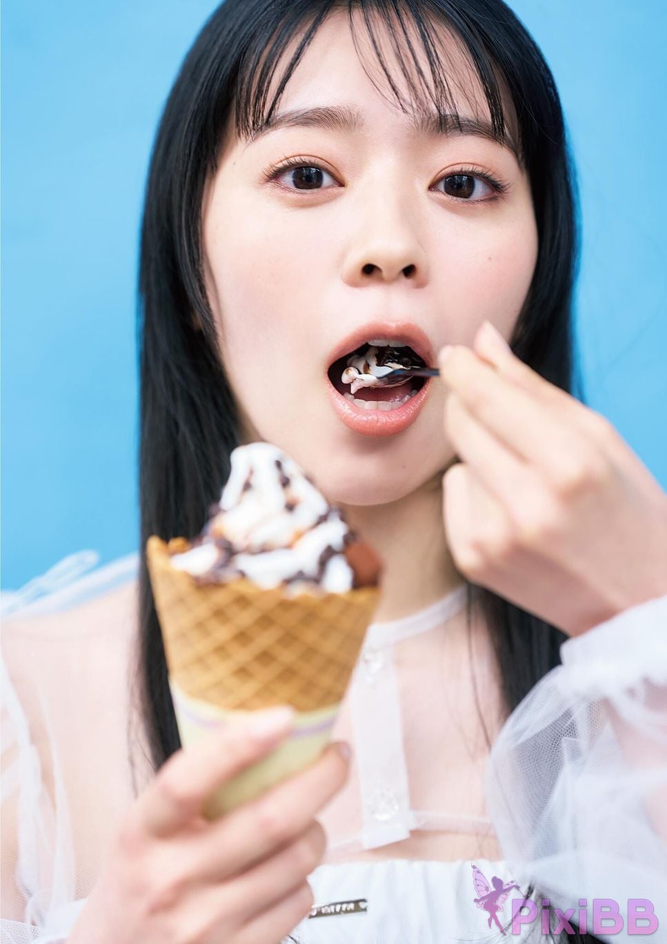 Japanese Idol Hitoka Sakai Nikka 2nd photo book a piece PixiBB.COM 016