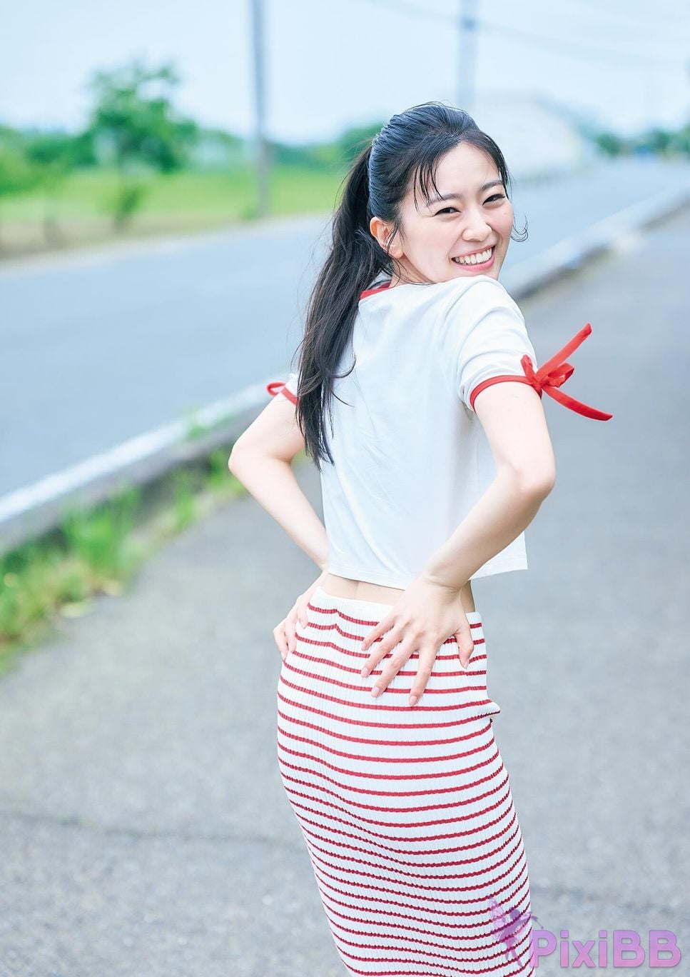 Japanese Idol Hitoka Sakai Nikka 2nd photo book a piece PixiBB.COM 029