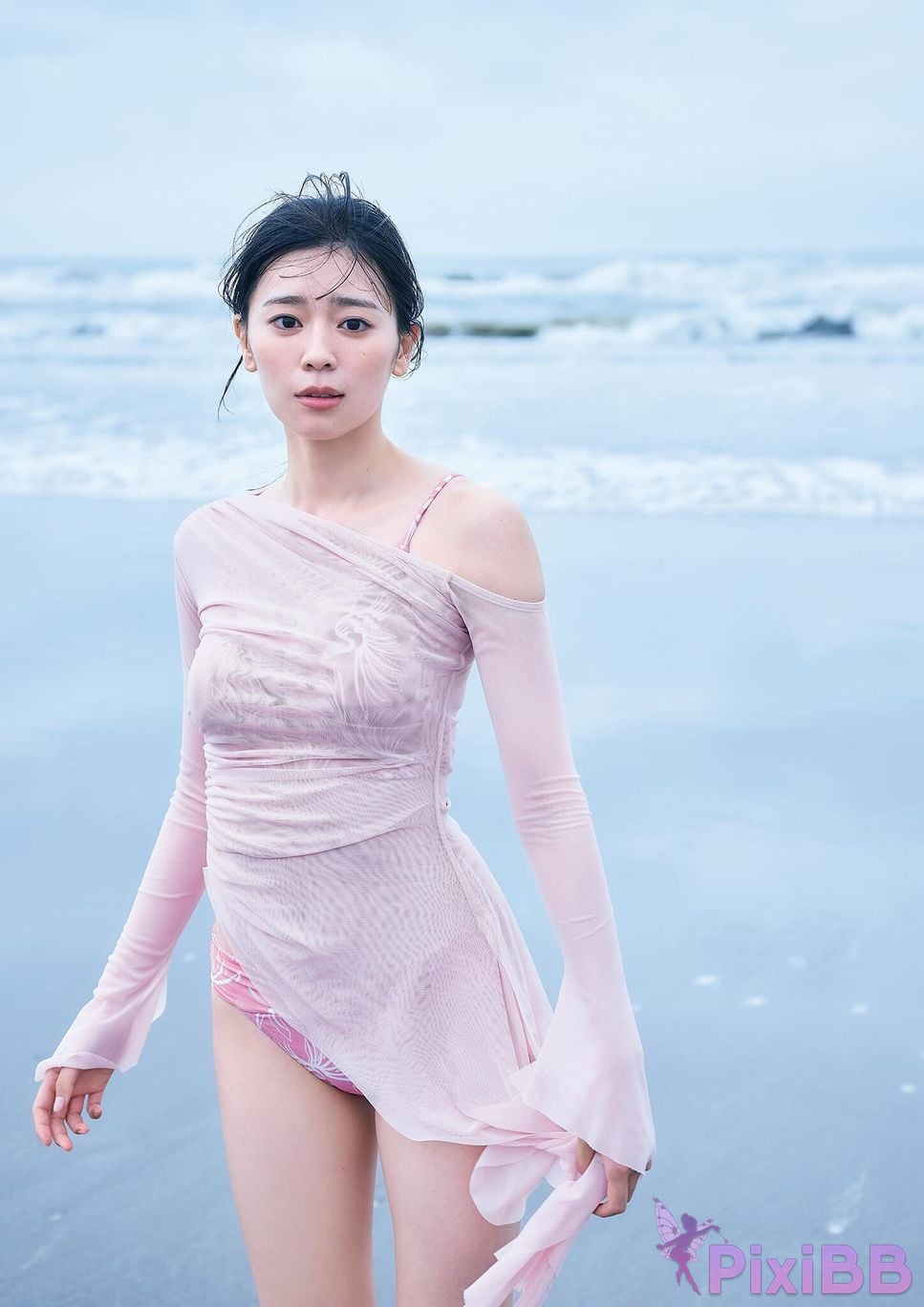 Japanese Idol Hitoka Sakai Nikka 2nd photo book a piece PixiBB.COM 031