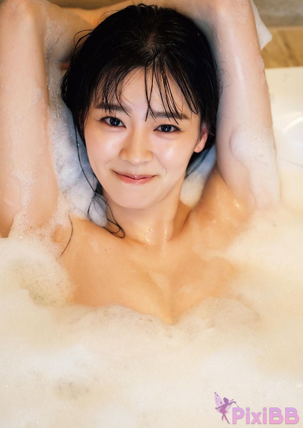 Japanese Idol Hitoka Sakai Nikka 2nd photo book a piece PixiBB.COM 080